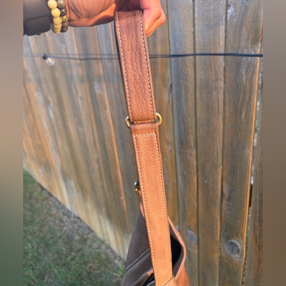 Coach Soft Bucket Nubuc #4943 - Picture 4 of 7